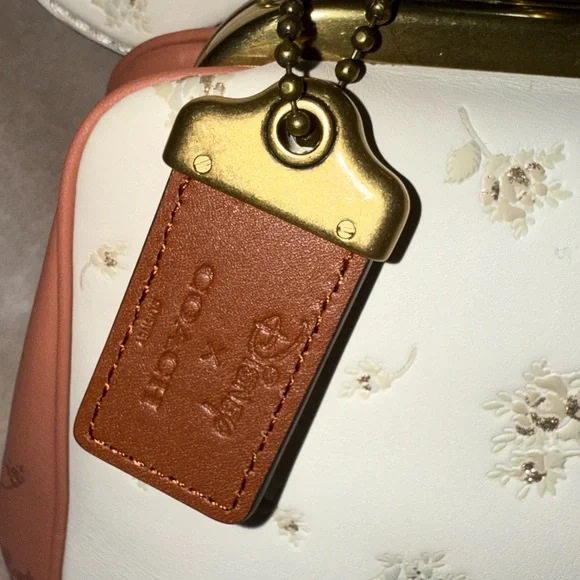 Limited Disney x Coach Minnie Mouse Kisslock Bag Cream & Pink Floral Print New! - Picture 6 of 17
